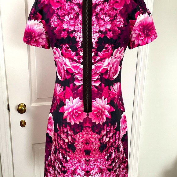 Michael Kors Dress - Picture 2 of 7